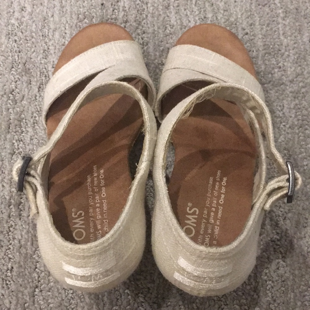 toms shoes